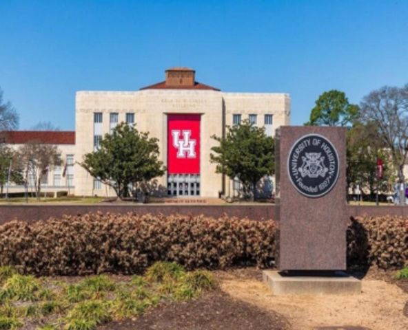 3314 N Macgregor 2, Houston, TX 77004