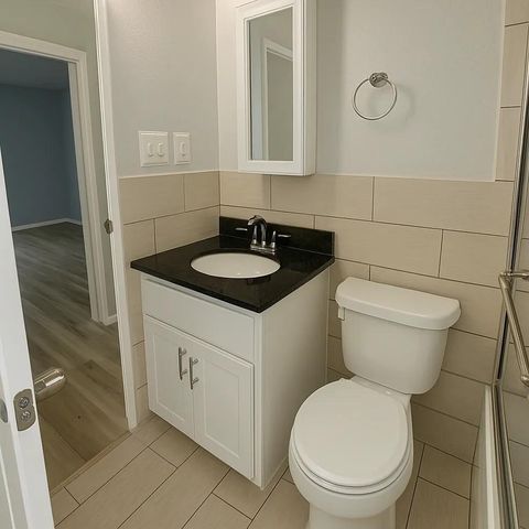 3314 N Macgregor 2, Houston, TX 77004