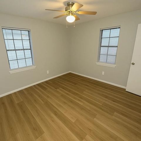 3314 N Macgregor 2, Houston, TX 77004