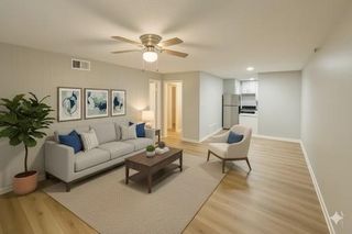 3314 N Macgregor 2, Houston, TX 77004