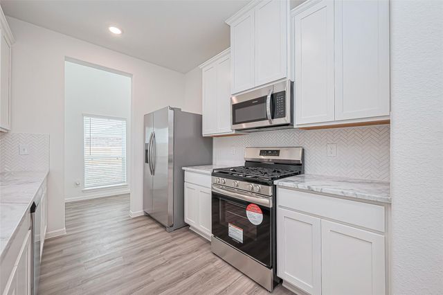 9750 Enclave Ridge Road, Willis, TX 77318