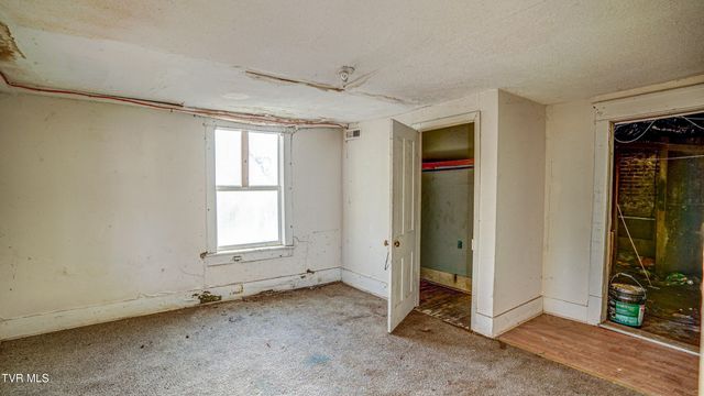 617 Fairview Street, Bristol, VA 24201