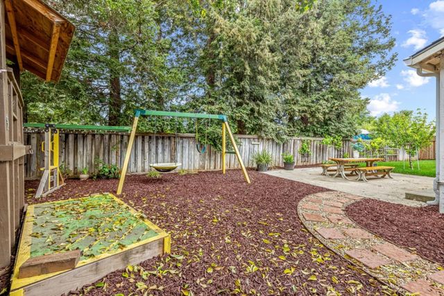 1300 Meadow Court, Morgan Hill, CA 95037