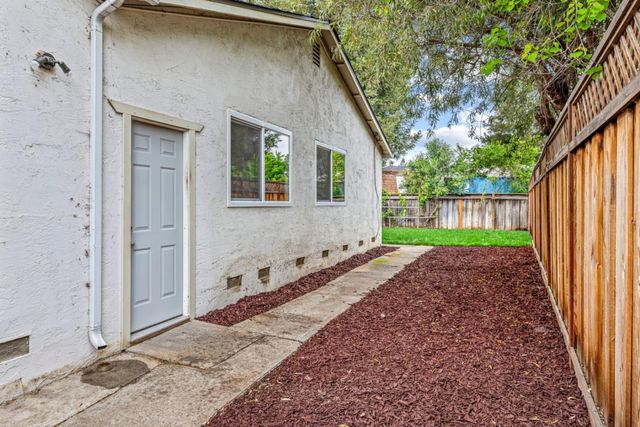 1300 Meadow Court, Morgan Hill, CA 95037