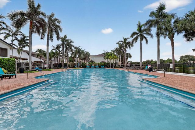 645 Amador Lane 4, West Palm Beach, FL 33401