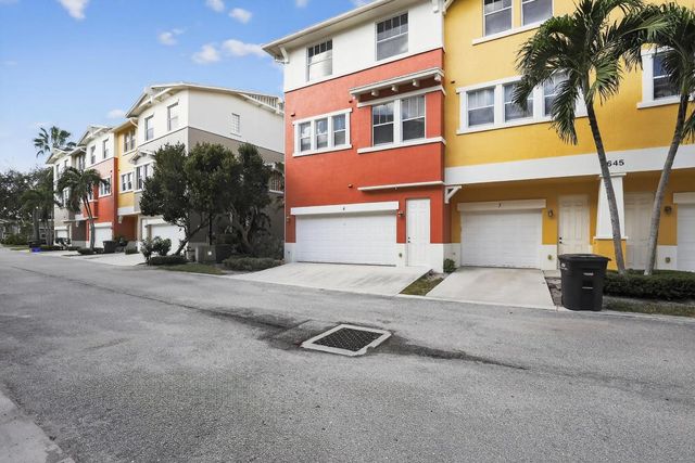 645 Amador Lane 4, West Palm Beach, FL 33401