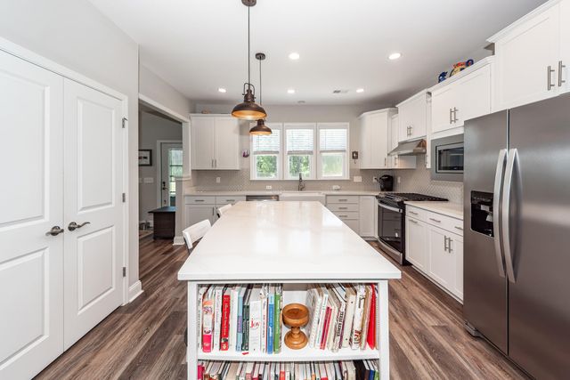 618 Daffodil Court, Summerville, SC 29486