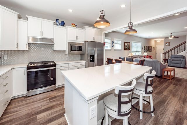 618 Daffodil Court, Summerville, SC 29486