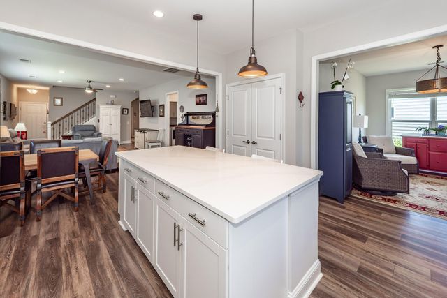 618 Daffodil Court, Summerville, SC 29486