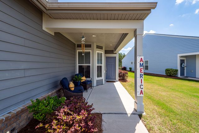 618 Daffodil Court, Summerville, SC 29486