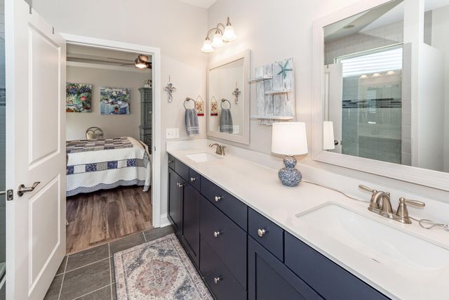 618 Daffodil Court, Summerville, SC 29486
