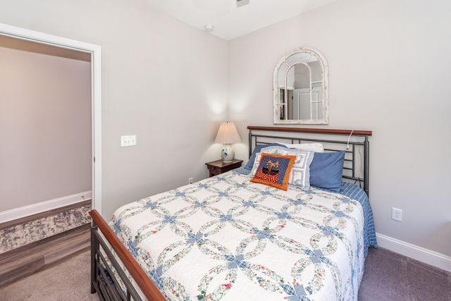618 Daffodil Court, Summerville, SC 29486