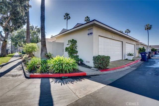 8162 Eastport Drive, Huntington Beach, CA 92646