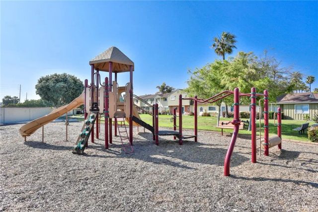 8162 Eastport Drive, Huntington Beach, CA 92646