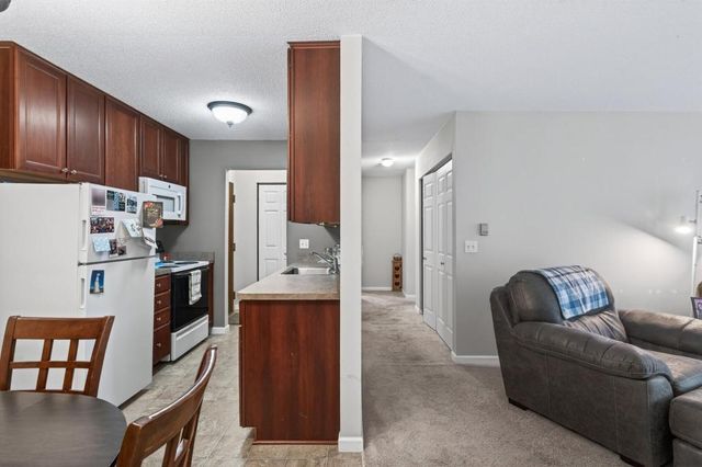 181 Little Canada Road E 334, Little Canada, MN 55117