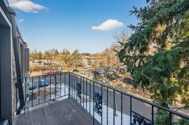 181 Little Canada Road E 334, Little Canada, MN 55117