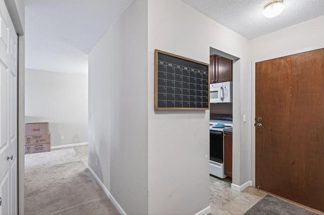 181 Little Canada Road E 334, Little Canada, MN 55117