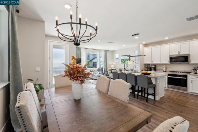 2940 wheat grass street, Sacramento, CA 95833