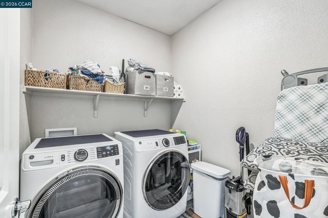 2940 wheat grass street, Sacramento, CA 95833