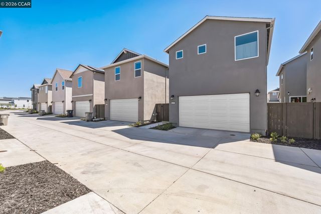 2940 wheat grass street, Sacramento, CA 95833