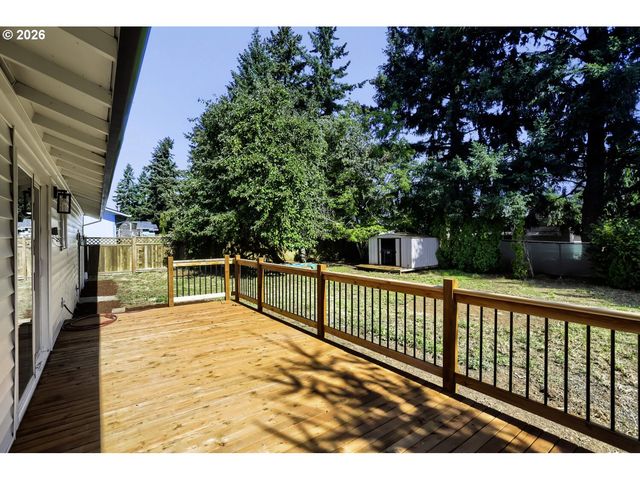 13389 ROSEBERRY Ave, Oregon City, OR 97045