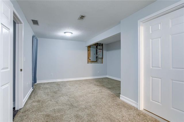 1904 Shirley Court, Liberty, MO 64068