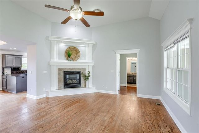 1904 Shirley Court, Liberty, MO 64068