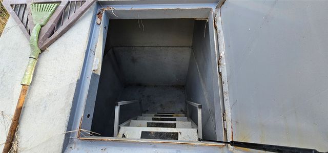 240 E Elm Drive, Murchison, TX 75778