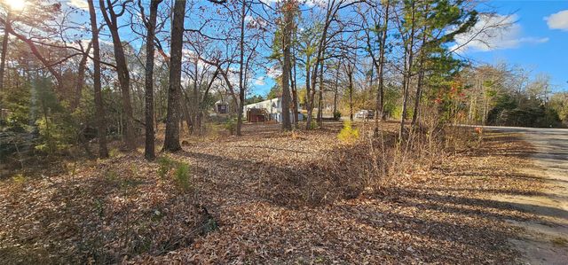 240 E Elm Drive, Murchison, TX 75778