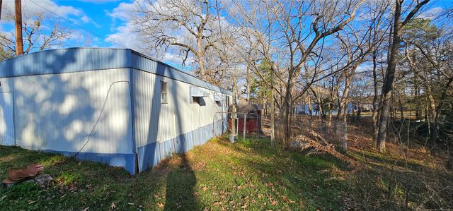 240 E Elm Drive, Murchison, TX 75778