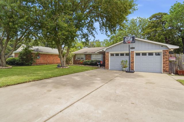 814 Kimmons Drive, Alvin, TX 77511