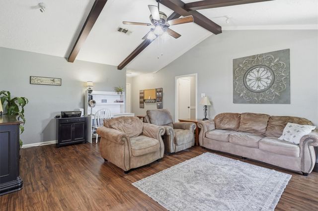 814 Kimmons Drive, Alvin, TX 77511