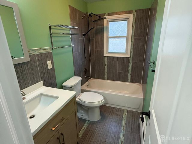 20 Eulner Street, South Amboy, NJ 08879