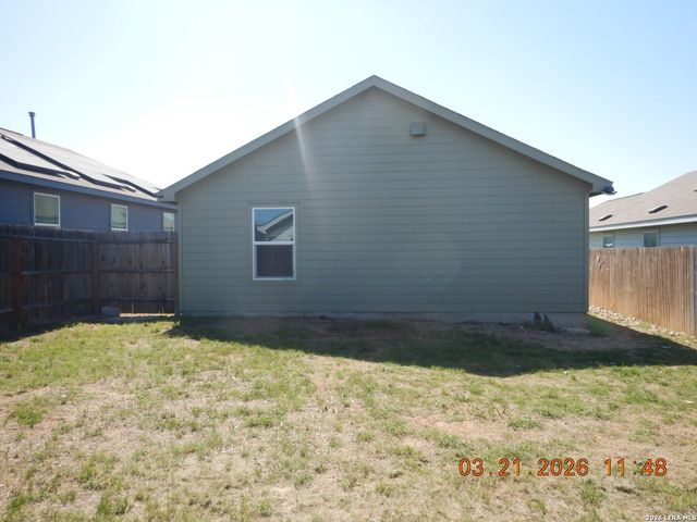 7211 Lavaca Blf, San Antonio, TX 78218