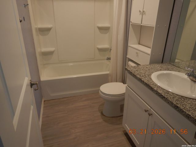 7211 Lavaca Blf, San Antonio, TX 78218