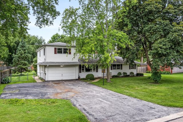 34W268 Giese Road, Batavia, IL 60510