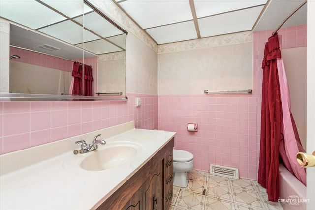 34W268 Giese Road, Batavia, IL 60510