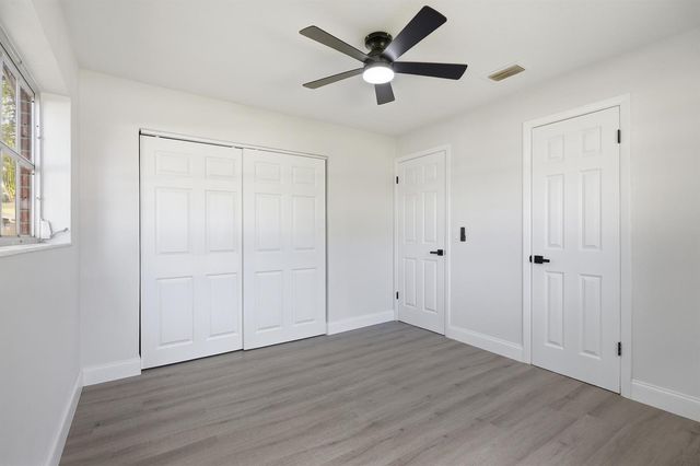 2726 6th Place, Vero Beach, FL 32968