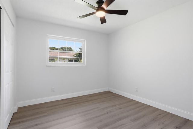 2726 6th Place, Vero Beach, FL 32968
