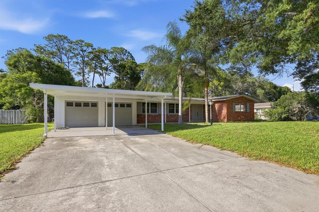 2726 6th Place, Vero Beach, FL 32968