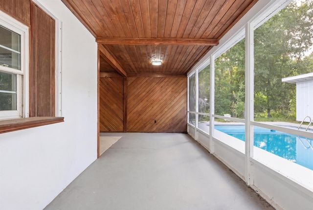 2726 6th Place, Vero Beach, FL 32968