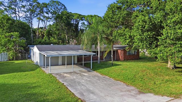 2726 6th Place, Vero Beach, FL 32968
