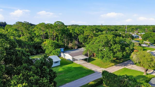 2726 6th Place, Vero Beach, FL 32968