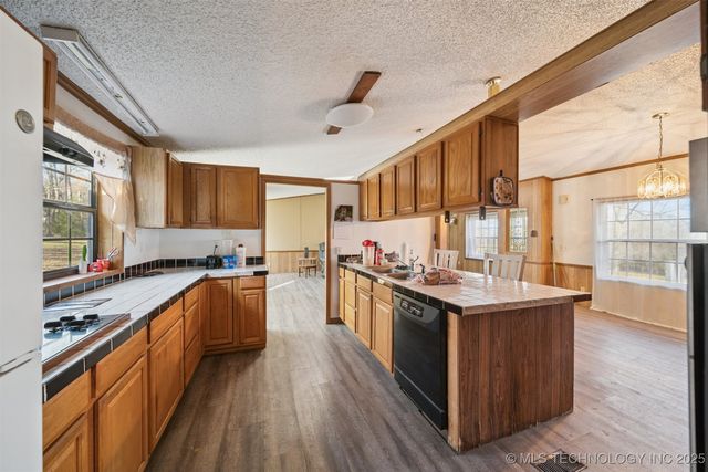 2124 S 427 Road, Pryor, OK 74361