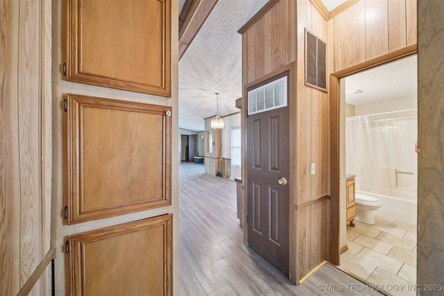 2124 S 427 Road, Pryor, OK 74361