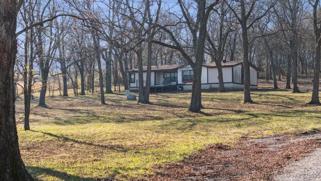 2124 S 427 Road, Pryor, OK 74361