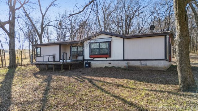 2124 S 427 Road, Pryor, OK 74361