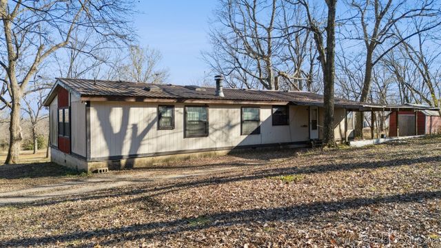 2124 S 427 Road, Pryor, OK 74361