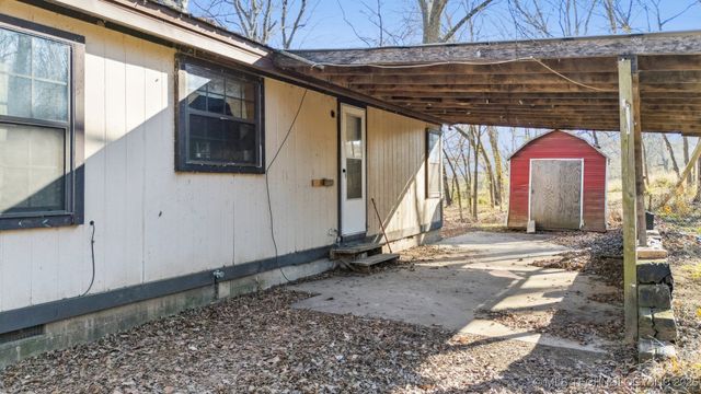 2124 S 427 Road, Pryor, OK 74361