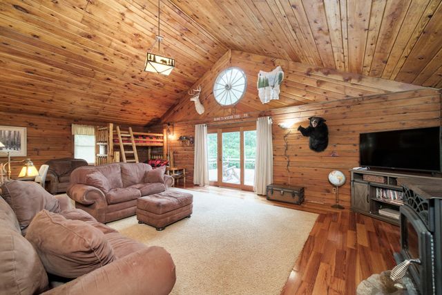 1384 Olson Road, Manistee Twp, MI 49660
